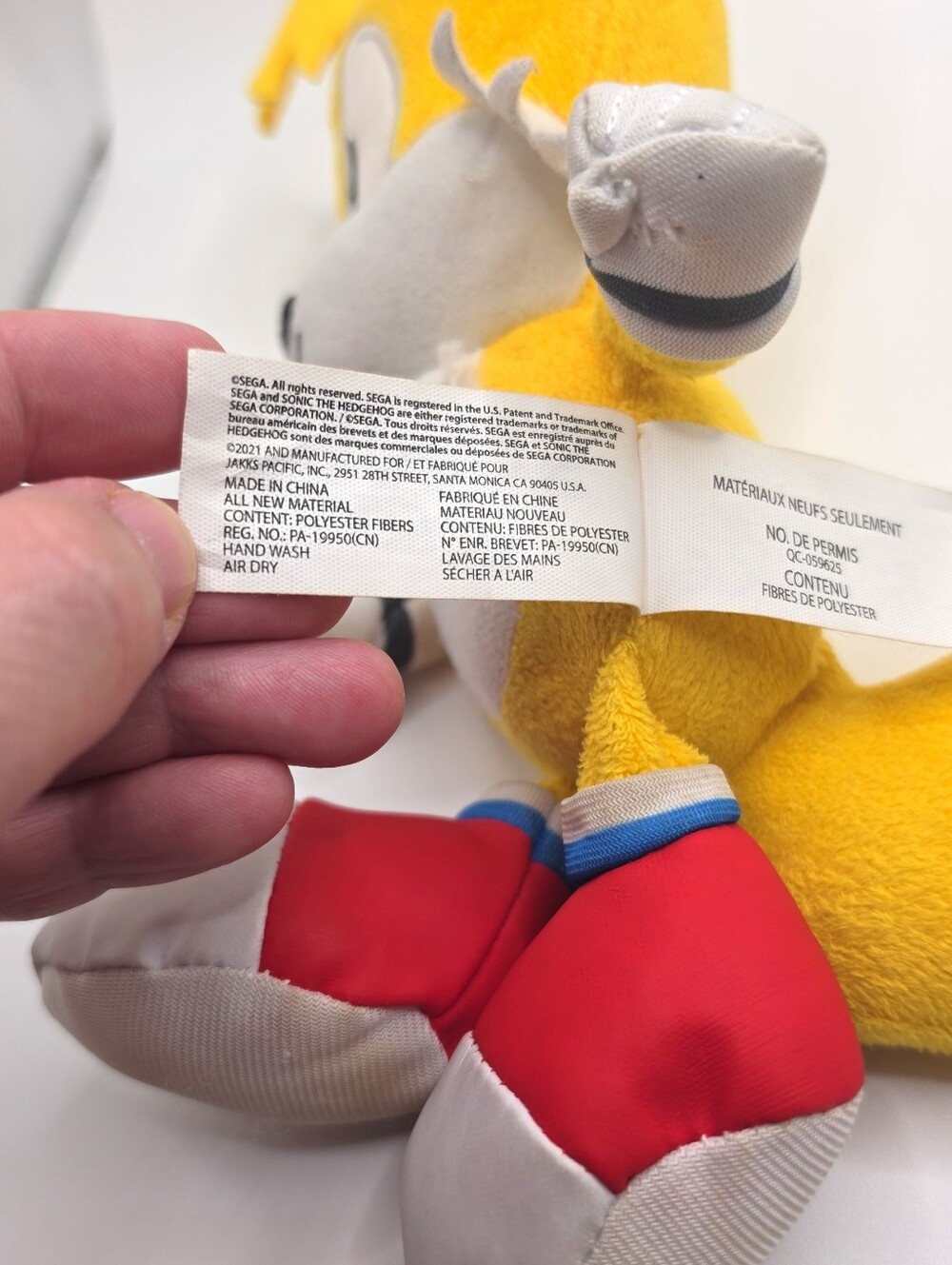 Collectible Sonic The Hedgehog Plush Stuffed Animal Toy, 2021 - Picture 5 of 5